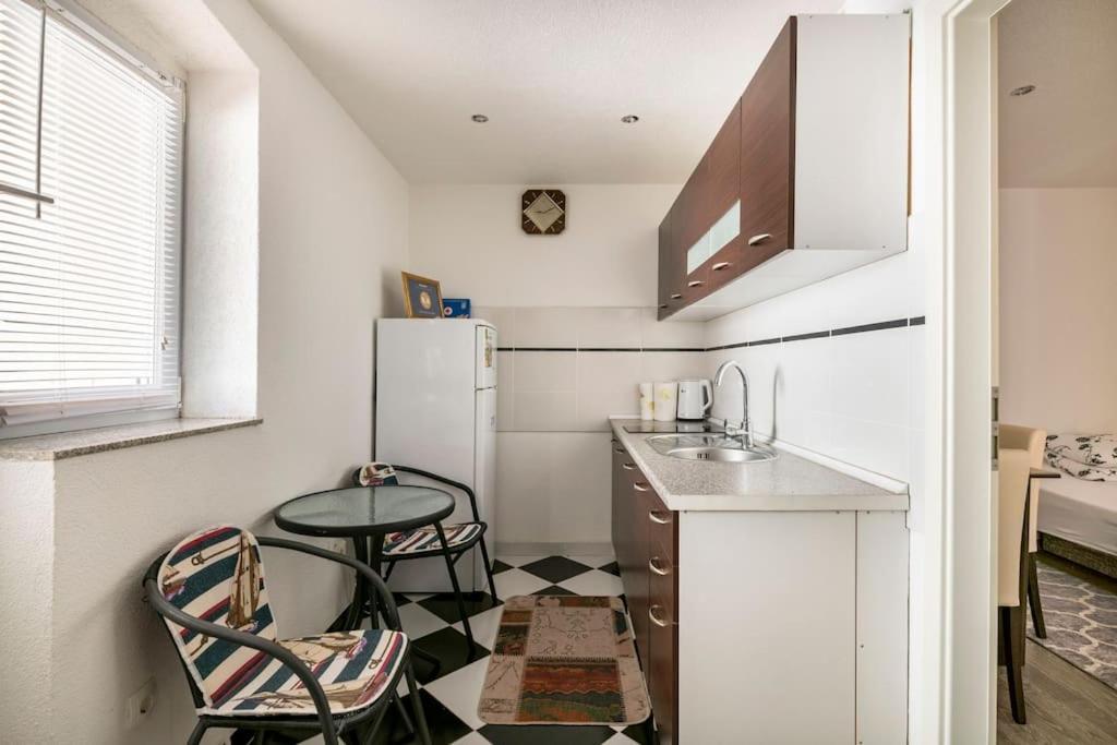 Studio Apartment Grgic Šibenik Eksteriør bilde